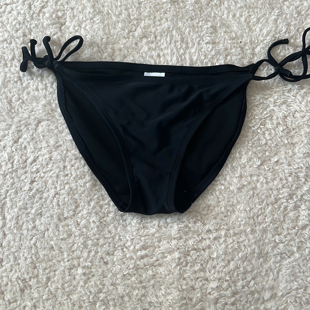 Set of 2 Xhilaration Black string bikini bottom - Picture 2 of 6